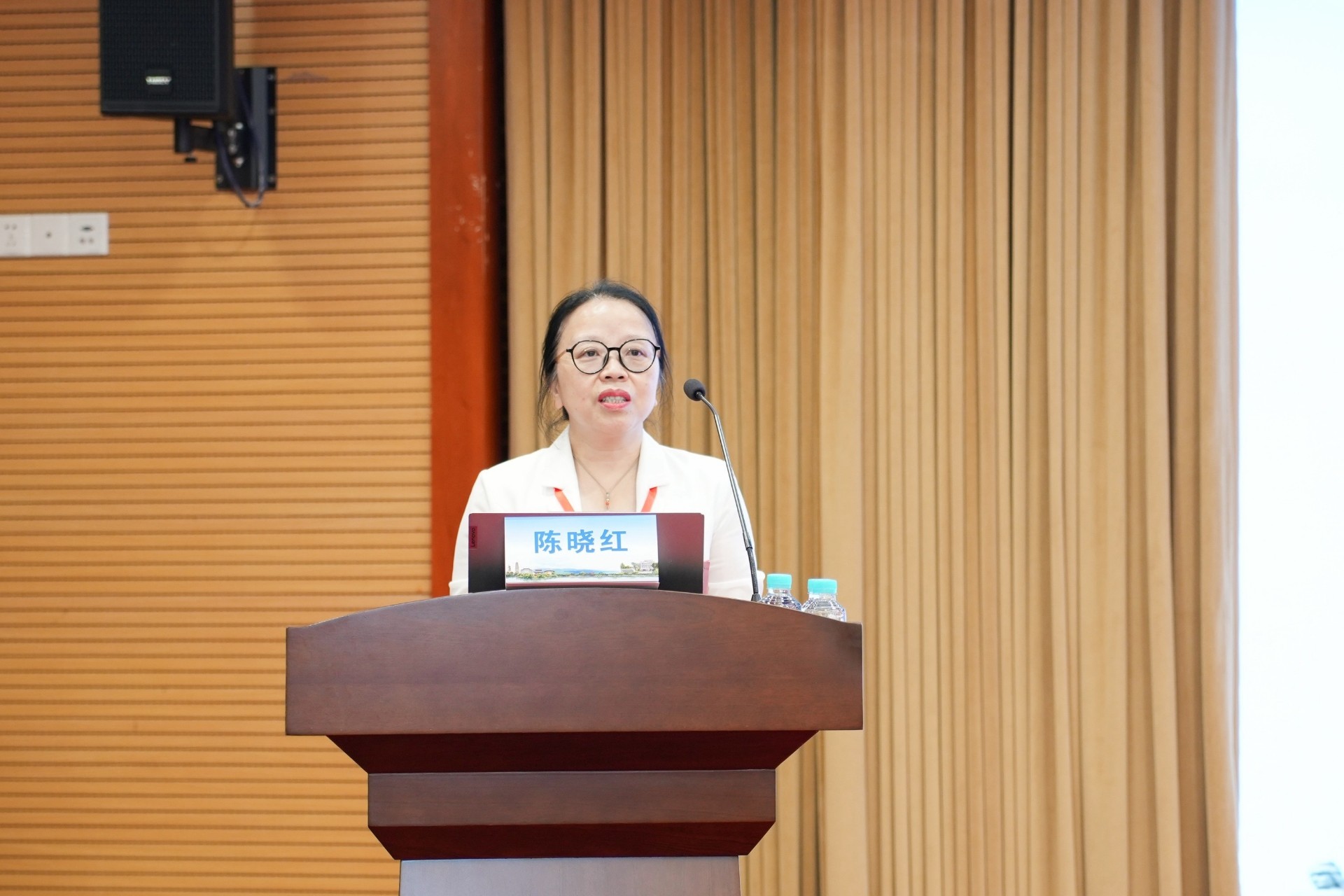 1761093945521238.jpg 陈晓红开幕式致辞.JPG